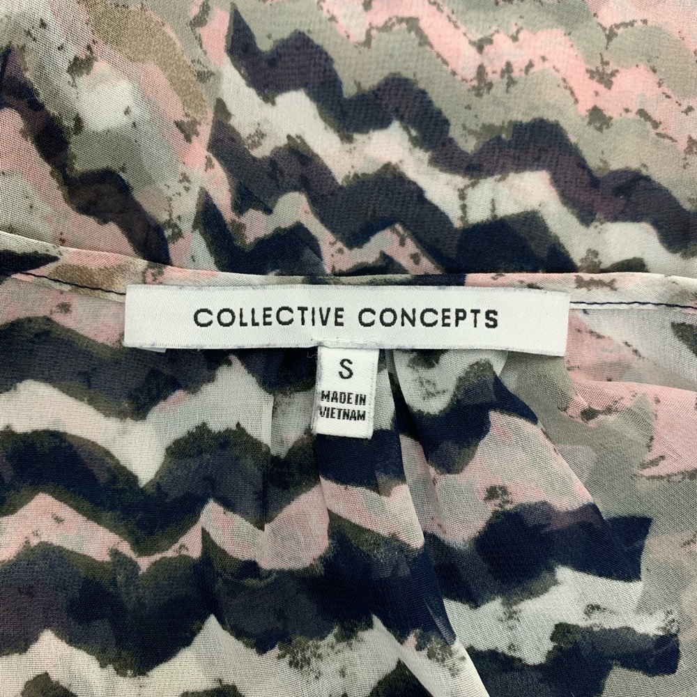 Collective Concepts Sheer Button Down Blouse Sz S - image 6